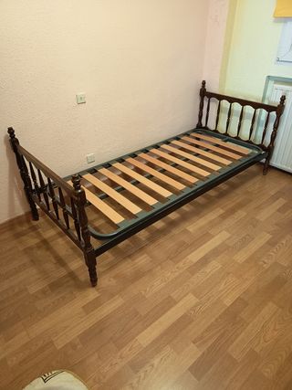 Cama individual madera y metal