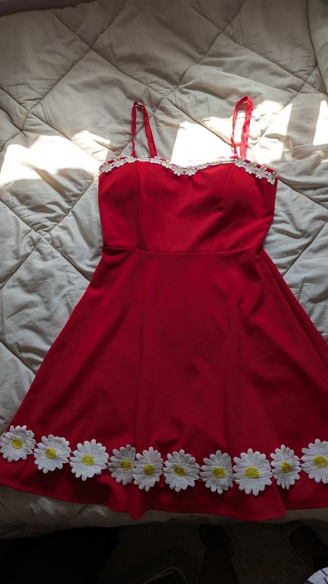 Vestido rojo midi Nuevo