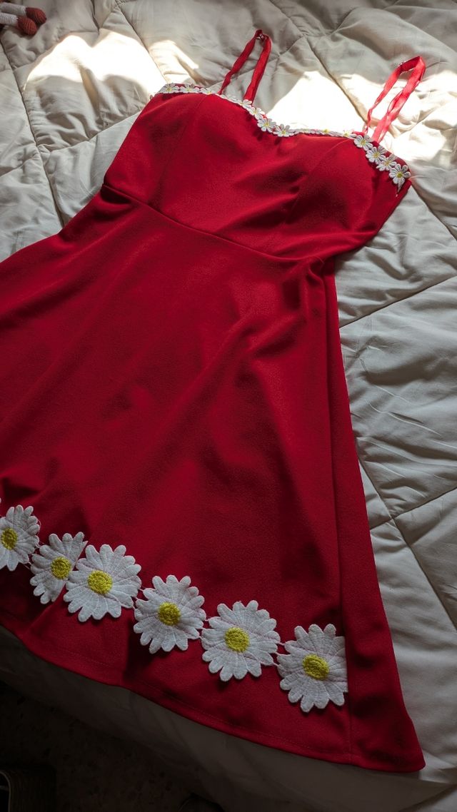 Vestido rojo midi Nuevo