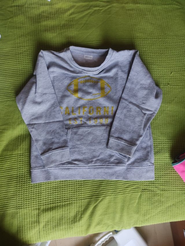 Lote 4 prendas niño talla 5/6 y 6