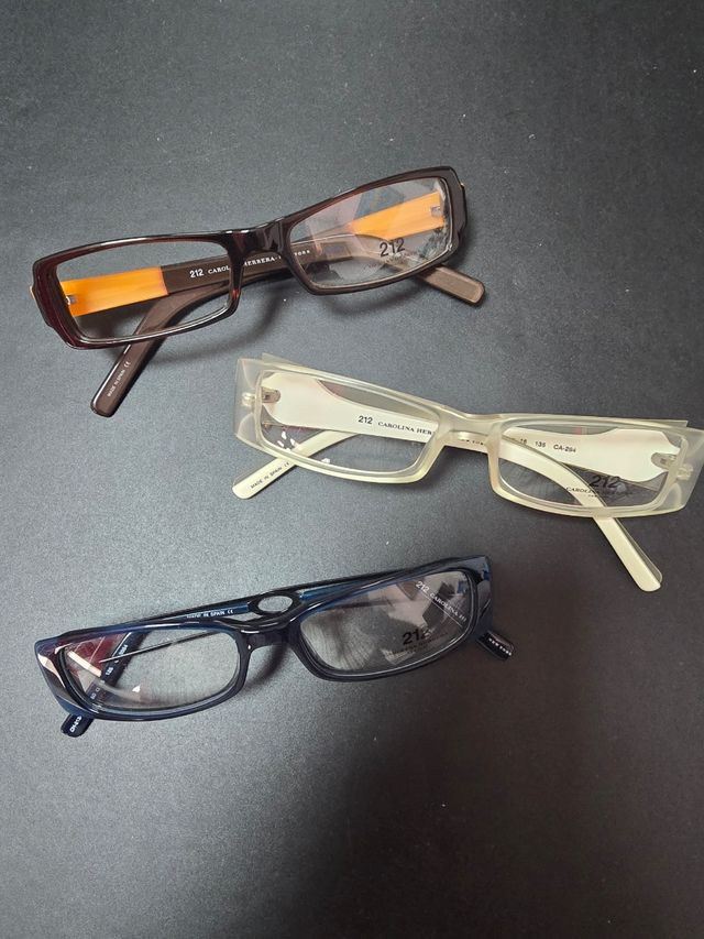 3 Gafas 212 Carolina Herrera