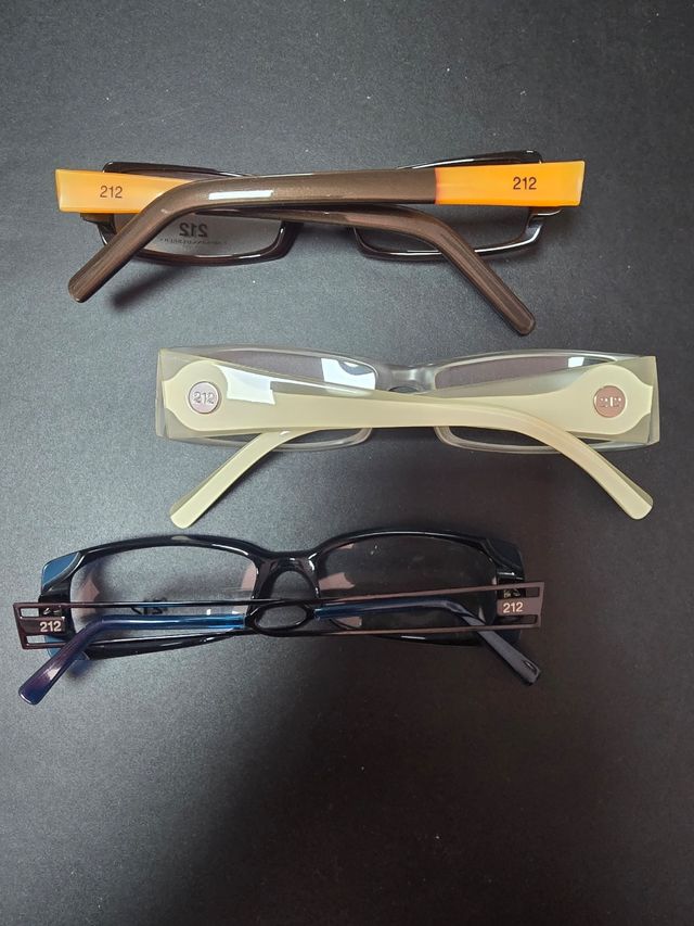 3 Gafas 212 Carolina Herrera