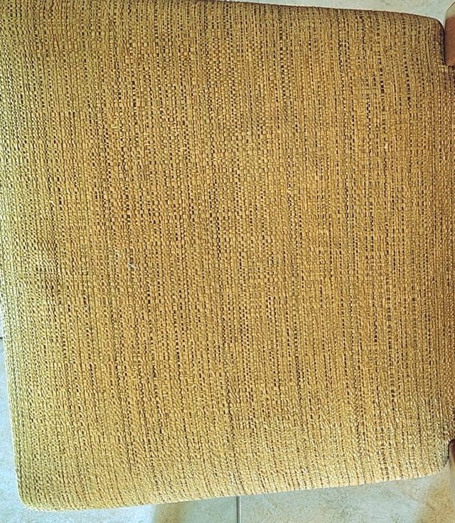 4 Sillas de comedor de madera