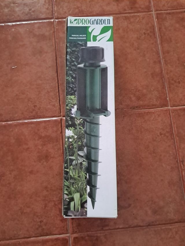 Suporte p/ Guarda-Sol - Novo