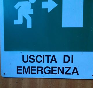 Segnaletica uscita di emergenza