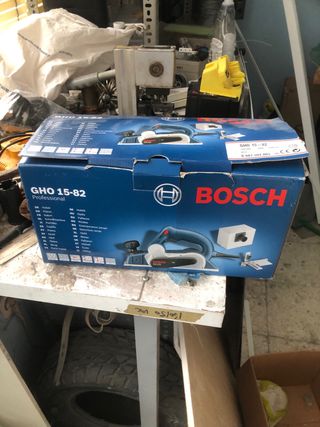 Lijadora Bosch GHO 15-82 Profesional, dos bolsas.