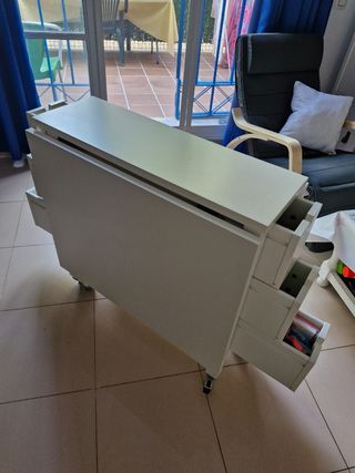 Nuovo tavolo pieghevole Ikea NORDEN bianco + ruote.