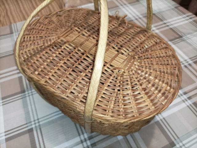 Cesta mimbre vintage
