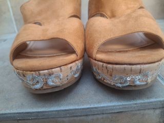 Sandalias cuña marrón - Talla 40