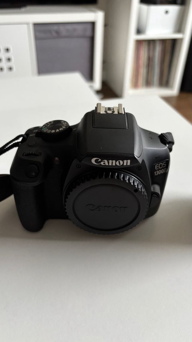 Cámara Canon EOS 1300D