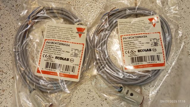 2 Sensores Fotoeléctricos