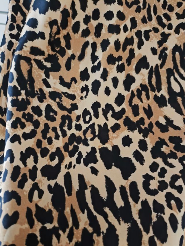 Vestido midi leopardo