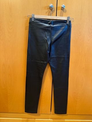 Pantalon niña tipo malla polipiel