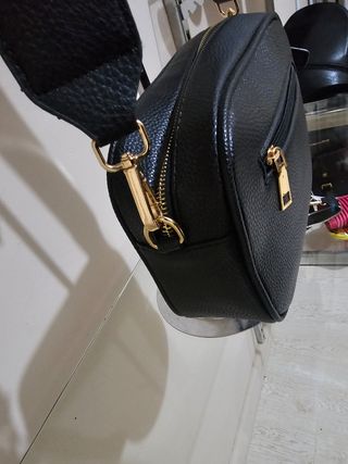 Borsa a tracolla nera e arancione