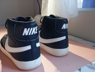 Zapatillas Nike negras altas