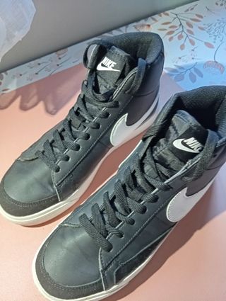Zapatillas Nike negras altas