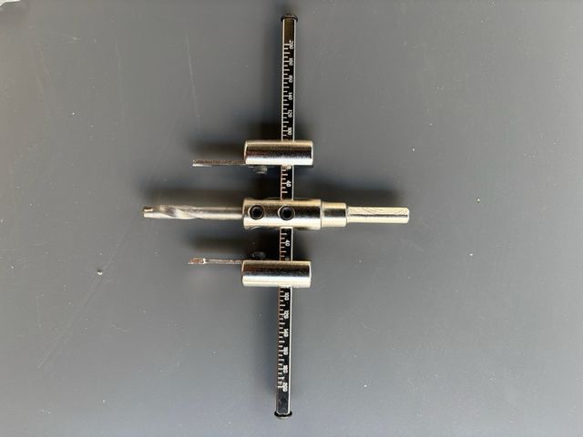 Sierra corona circular ajustable