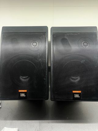 Altavoces 