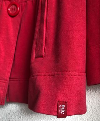 Chaqueta roja EDC