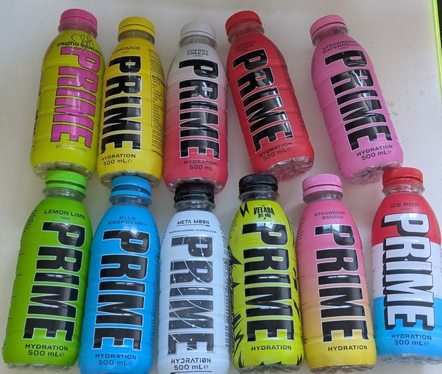 11 Botellas Prime vacías para colección