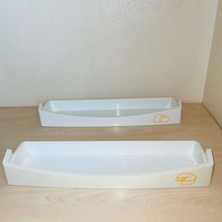 1 botellero y 3 estantes nevera Balay 501