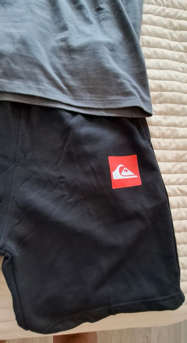 Conjunto Quiksilver M - Camiseta y Shorts