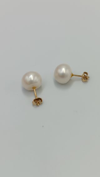 Pendientes de oro de 18kt y perla.