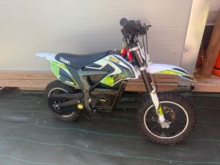 Moto eléctrica infantil Roan