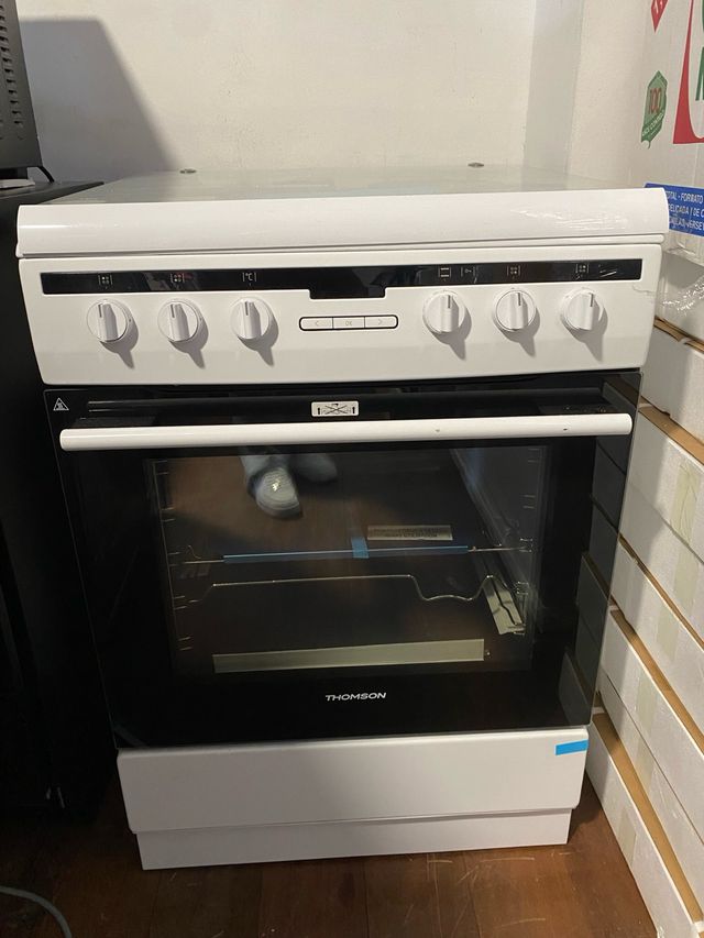 COCINA THOMSON
OFERTA DEL MES!