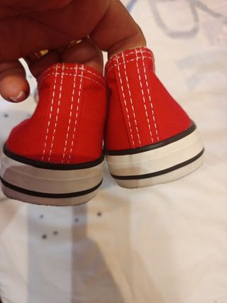 Zapatillas rojas talla 36