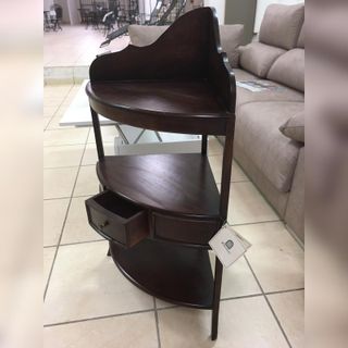 Rinconera madera marrón