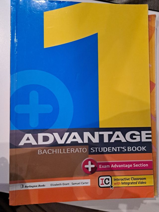 ADVANTAGE FOR BACHILLERATO 1. ST'S BOOK (2017)