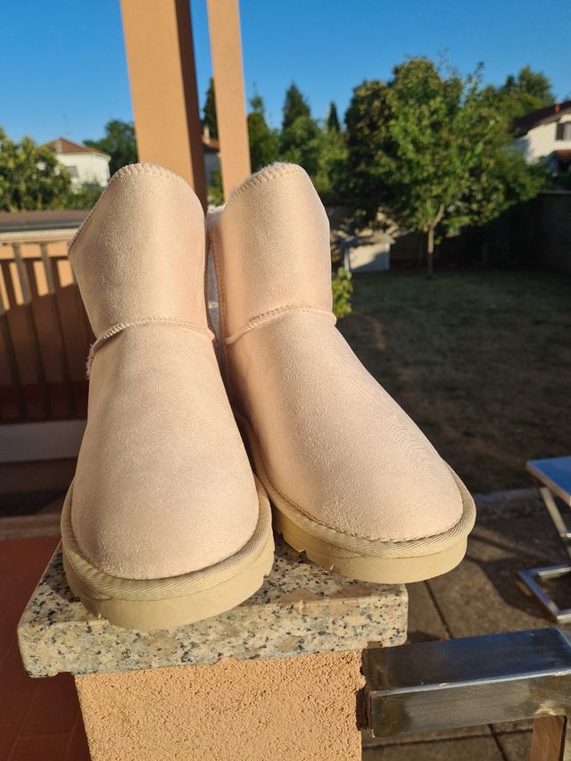 Stivali Island beige