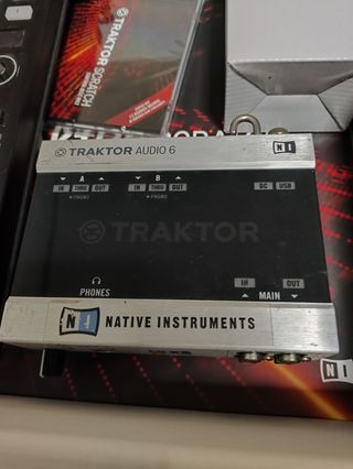 Tarjeta de sonido a6 Traktor