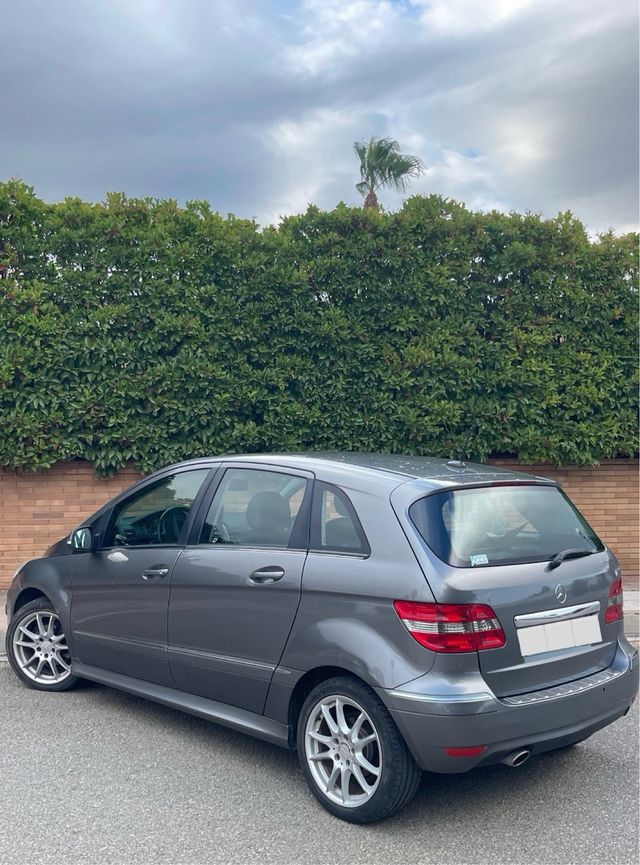 Mercedes-Benz Clase B etiqueta ambiental C