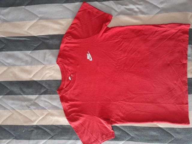 Camisetas Nike, jordan y 2pull&bear