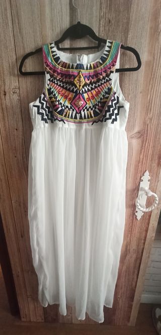 Vestido blanco étnico