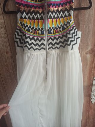 Vestido blanco étnico
