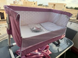 Cuna colecho Asalvo Baby rosa.
