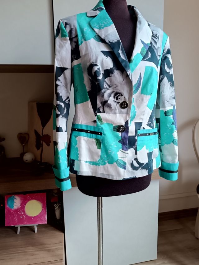 Giacca floreale elegante
