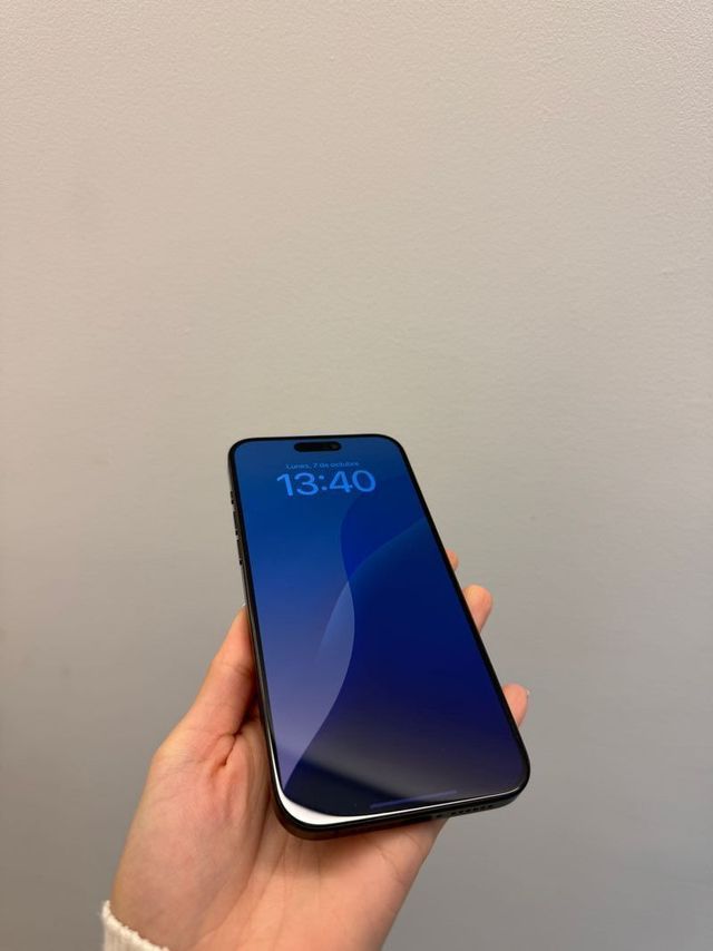IPHONE 15 PRO MAX 256GB SEMI NUEVO