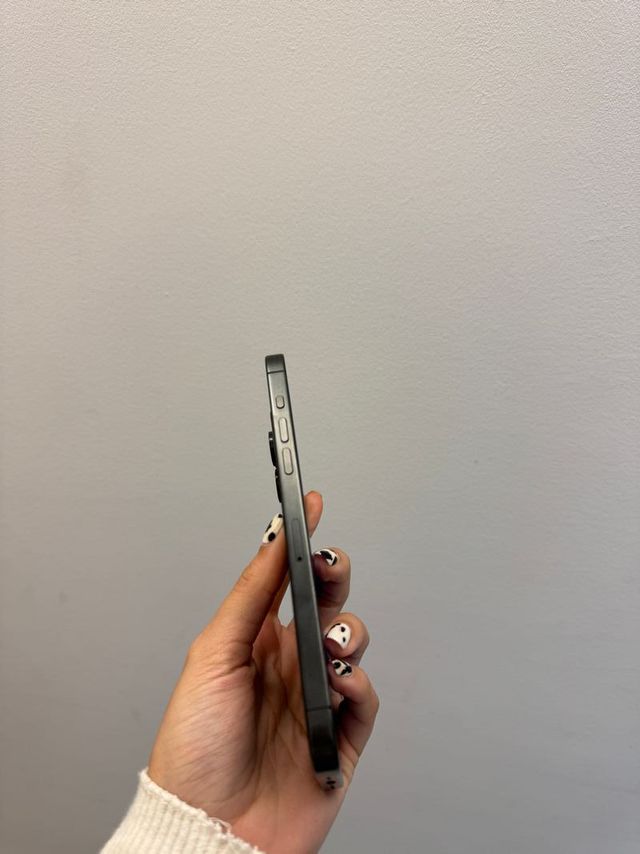 IPHONE 15 PRO MAX 256GB SEMI NUEVO