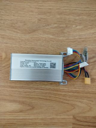 Kit batería + controlador para patinete eléctrico.