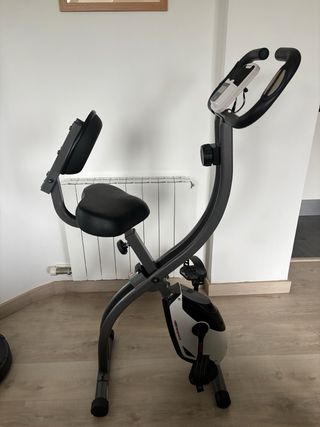 Bicicleta estática plegable