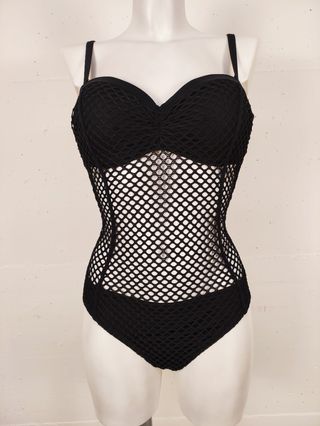 Costume intero nero a rete