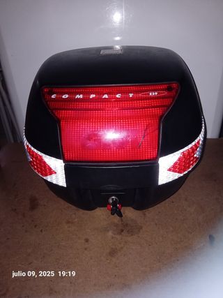 Baúl Givi E29 - Moto