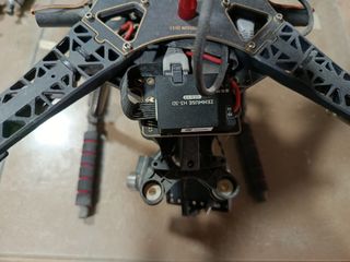 Drone com DJI Naza V2  e Zenmuse H3-2D