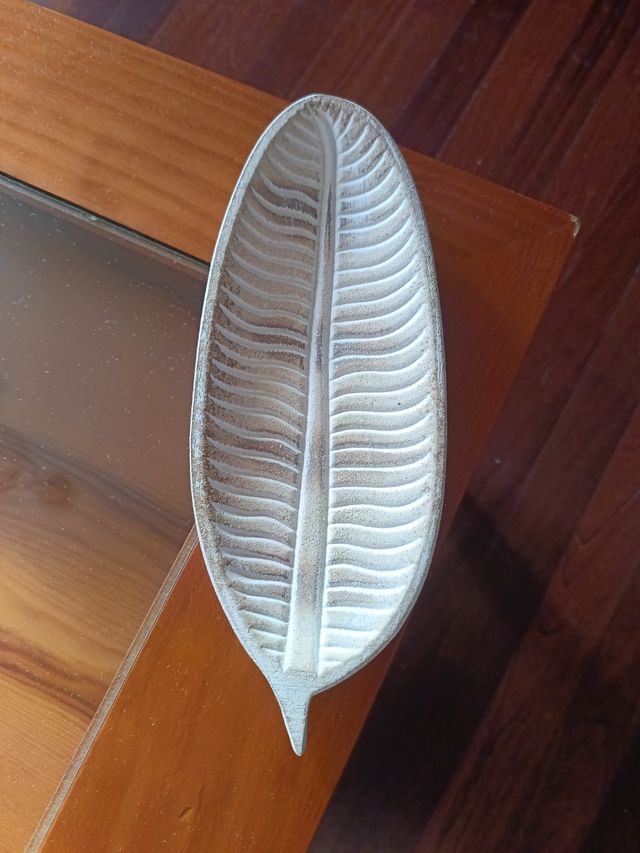 Bandeja hoja madera blanca