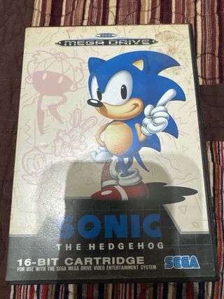 SEGA Mega Drive - Sonic the Hedgehog