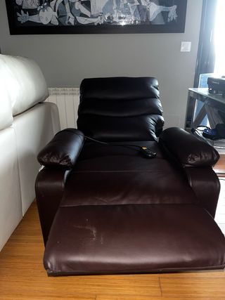 Sillón elevador marrón